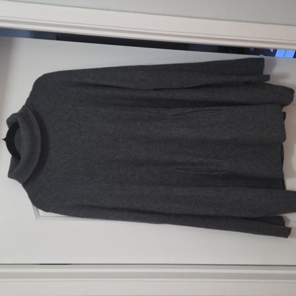 Garnet Hill Women's Charcoal Turtleneck Sweater - Picture 1 of 5